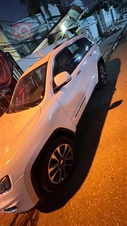 جيب جراند شيروكي